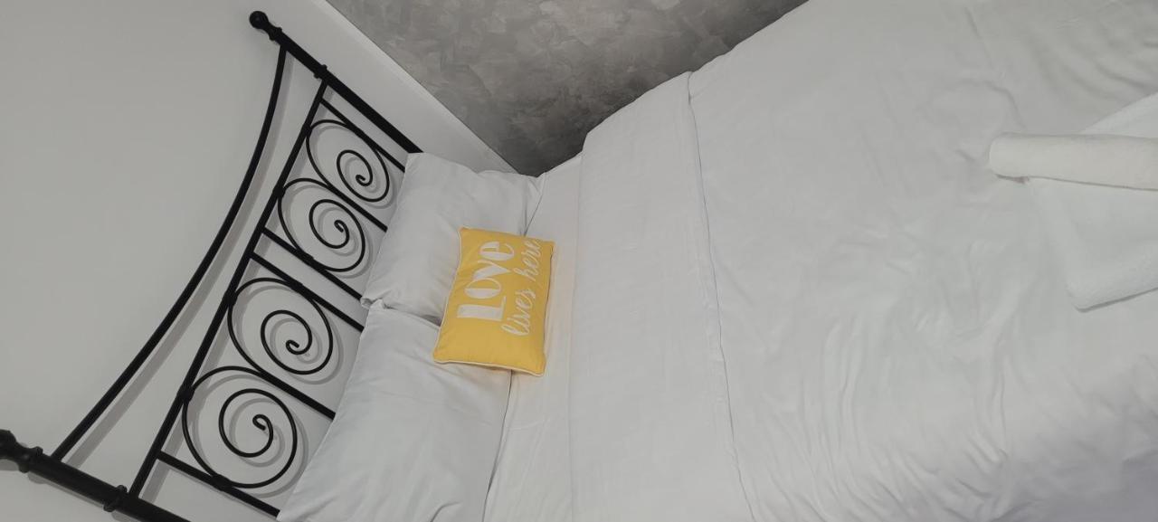 Andi 2-Apartament Băile Herculane Exteriér fotografie